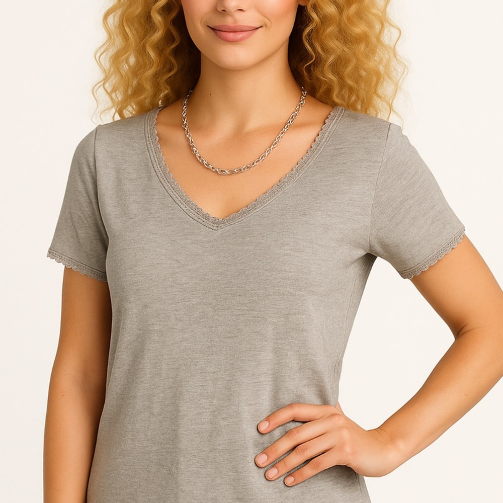 Delicates Woman Gray Lace Trim V-Neck Short Sleeve Tee – Size 2X